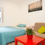 Emperor's Chambers Luxury דירה