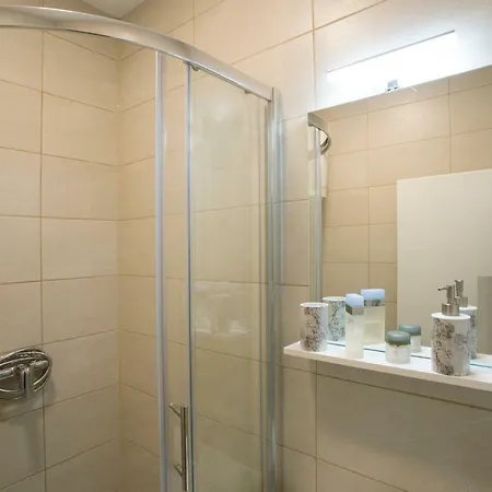 Emperor's Chambers Luxury Апартаменты