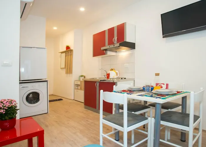 Emperor's Chambers Luxury Split