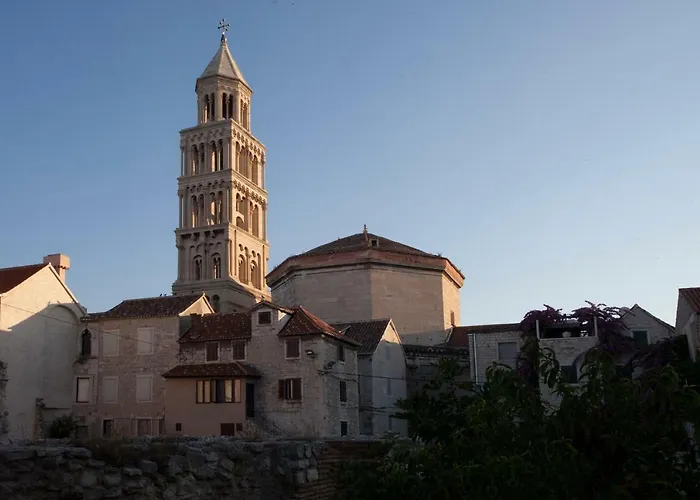 Emperor's Chambers Luxury Apartmán