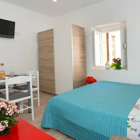 Emperor's Chambers Luxury